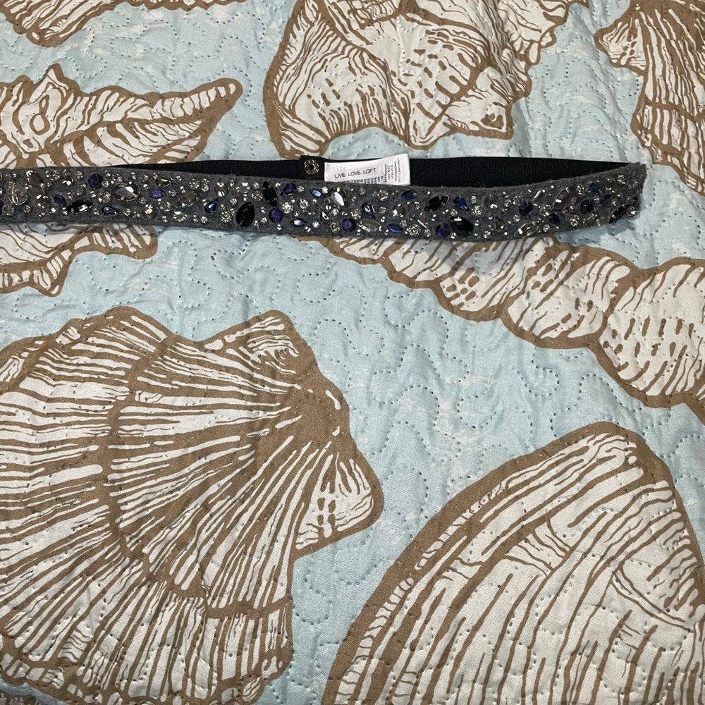Elegant Black and Silver Beaded Belt - Picture 11 of 14